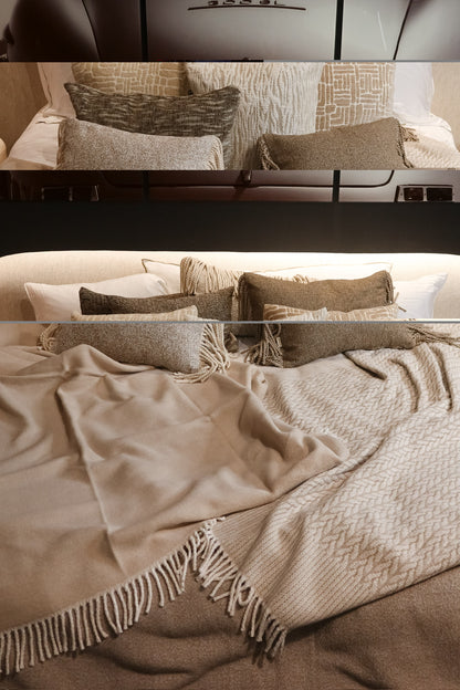 VDK Tokio Nights Cushion Beige TSL White 60x60