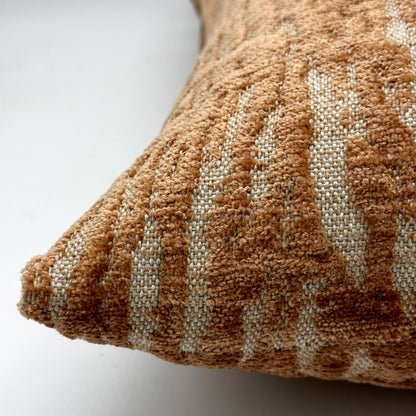 VDK Autumn Whispers Cushion Pink 40x60cm