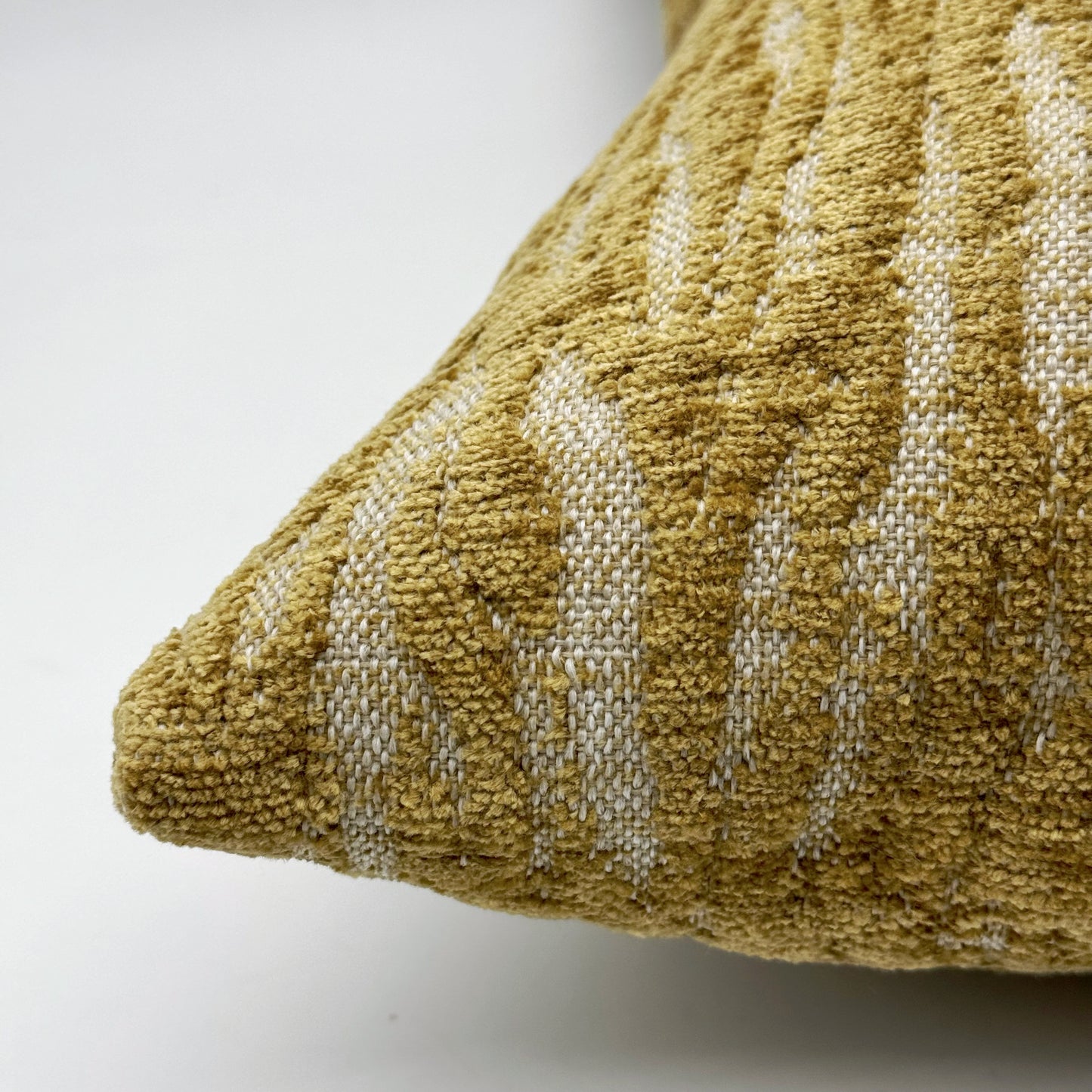 VDK Autumn Whispers Cushion Stone 40x60cm