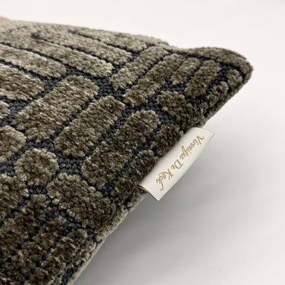 VDK Rebel Cushion Dark Taupe 50x50cm